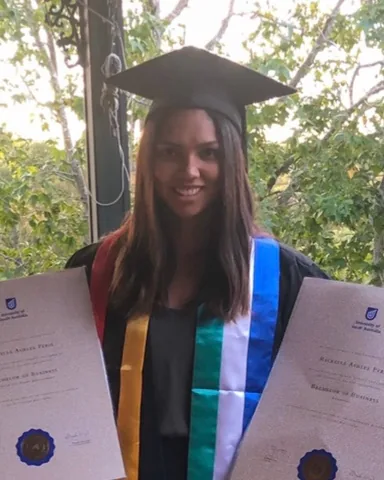 Rickelle Peris, Oakleigh Foundation alumni scholar